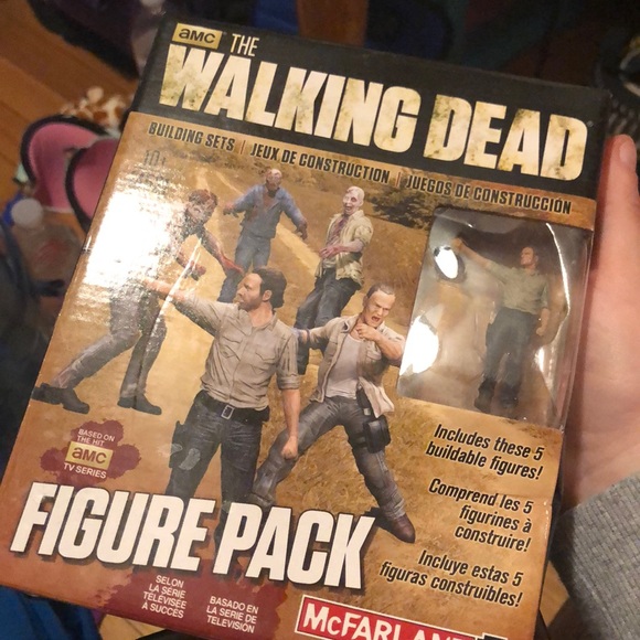 Legos - Picture 2 of 4